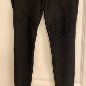 Buffalo Leggings w/ suede detail